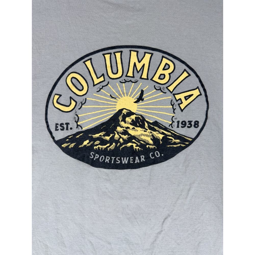 Columbia Sportswear Co. T-Shirt Men's Sz XL Hiking Camping Fishing Outdoors Tee